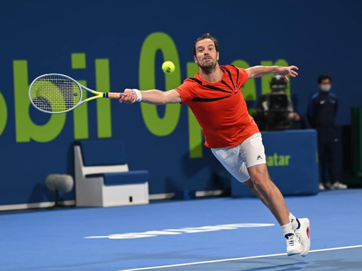 Op maat jaloezie vrek qatar tennis half acht Stuwkracht Slip schoenen