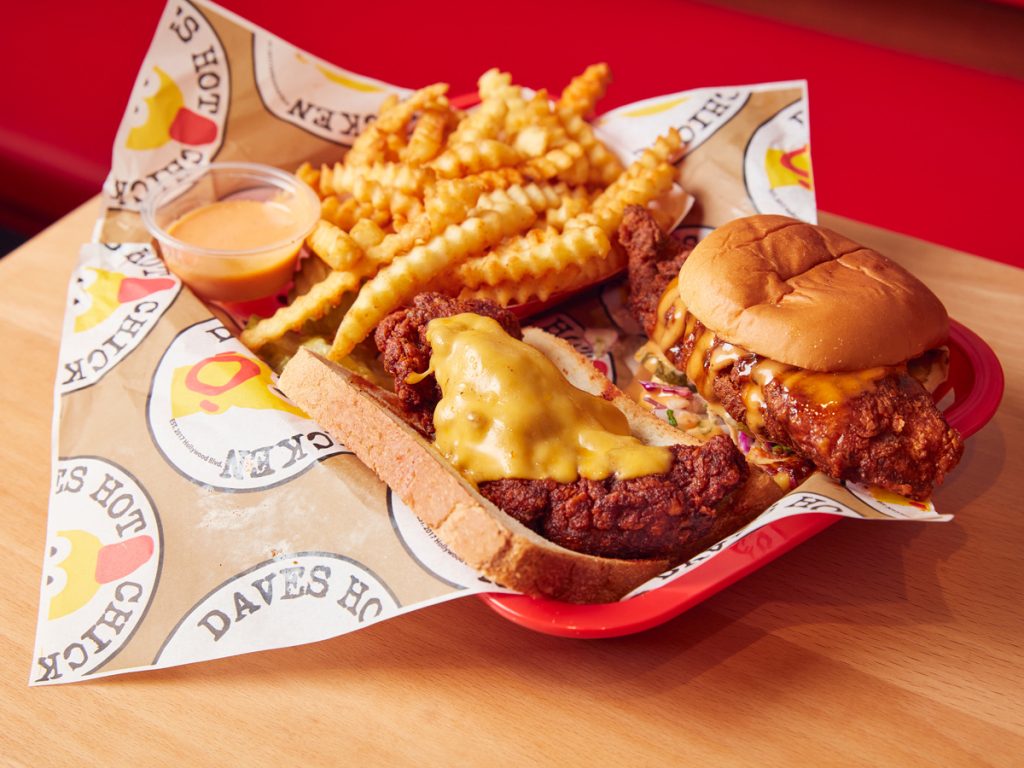 Dave's Hot Chicken Villaggio Mall Second branch opens in Qatar Time